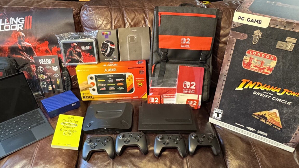 Win hardware, collectibles, and more in the 2025 Ars Technica Charity Drive